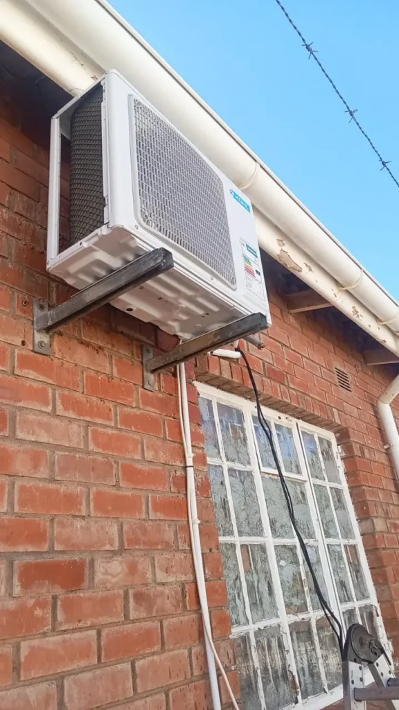 Aircon maintenance in Gauteng - cleaning air conditioner unit for better performance